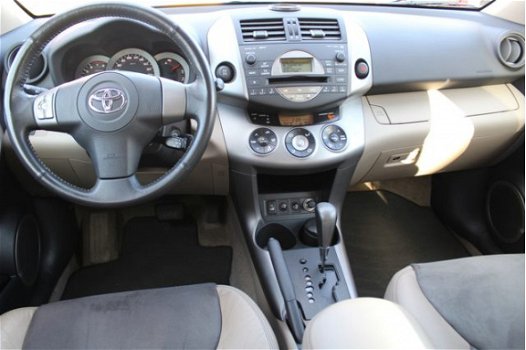 Toyota RAV4 - 2.0 VVTi Linea Sol 4WD/ TREKHAAK/ PARKEERSENSOREN/ CRUISE - 1