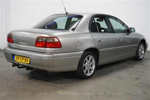 Opel Omega - 2.6i V6 Executive Edition ✔ Nette Auto ✔ Vol Opties ☎ - 1