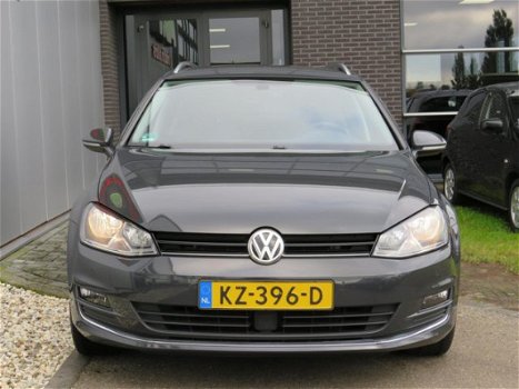 Volkswagen Golf Variant - 1.6 TDI Connected Series Groot Navi Camera DAB+ Clima PDC Cruise Half Lede - 1