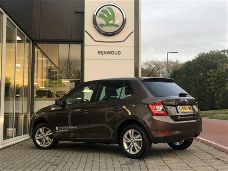 Skoda Fabia - 1.0 TSI Ambition Navigatie Climate Control Lichtmetalen velgen DAB+ - 1