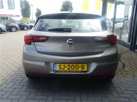 Opel Astra - 1.0T 105PK ONLINE EDITION - ECC - CAMERA - NAVI - PARK PILOT - DEMO - 1