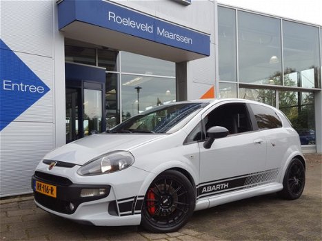 Abarth Punto Evo - 1.4 16V 163PK MULTI-AIR | NAVI | AIRCO | 17''LM | PRIVACY GLASS | PDC | MISTLAMPE - 1