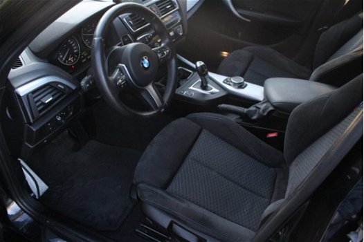 BMW 1-serie - 116D Aut. Facelift M-pakket [ Prof. navi sportstoelen ] - 1