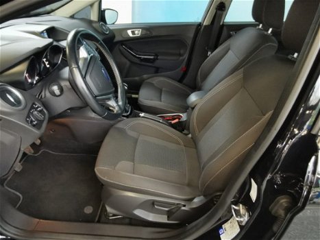 Ford Fiesta - 1.0 EcoBoost Titanium Rijklaar + 6 maanden Bovag-garantie - 1
