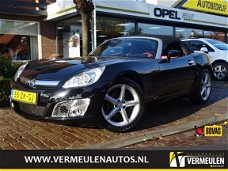 Opel GT - 2.0 Turbo Premium 18"/ Airco/ Leder/ NL auto
