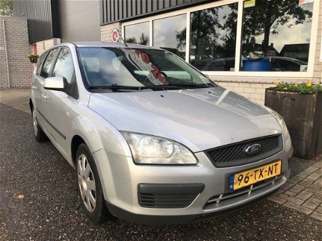 Ford Focus - 1.6 TDCI 66KW WGN Trend Airco-trekhaak - 1