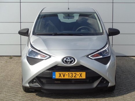 Toyota Aygo - 1.0 VVT-i 72pk 5D x-fun - 1