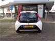 Toyota Aygo - 1.0 VVT-i 72pk 5D x-play - 1 - Thumbnail