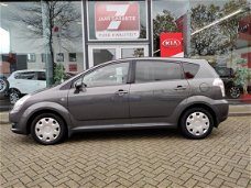 Toyota Verso - 1.8 VVT-i Luna 130PK Navigatie+BT Ecc-Airco Cr. Control Dealerauto