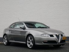 Alfa Romeo GT - 2.0 JTS Distinctive Clima/Cruise/Leder/Bose