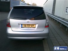 Mitsubishi Grandis - GRANDIS; 2.4 MIVEC 7