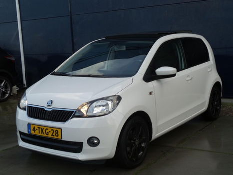 Skoda Citigo - 1.0 60pk 5D Elegance Panorama en Navigatie en Airco - 1