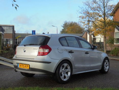 BMW 1-serie - 118d Business Line * Navi * Airco * 5Drs * Nw-APk * SALE - 1