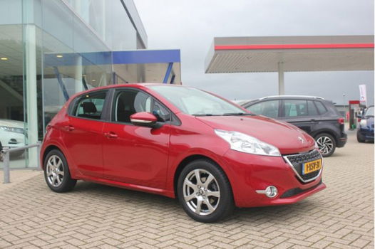 Peugeot 208 - 1.2 VTi Active 82pk Climate control - LM velgen - 1