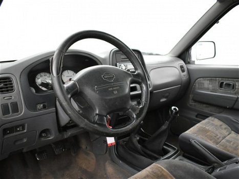 Nissan Pick-up - 2.5 4WD KING CAB. + CLIMATE CONTROL / TREKHAAK - 1