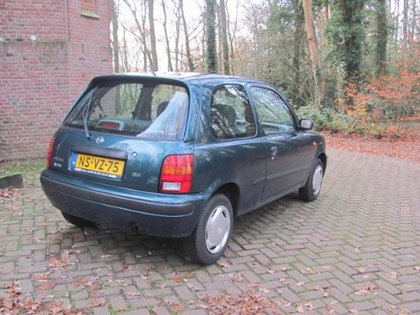 Nissan Micra - 1.0 L automaat - 1