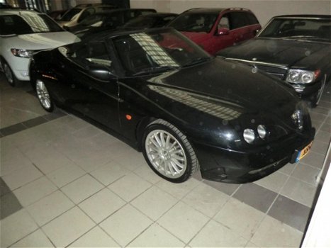 Alfa Romeo Spider - 2.0-16V T.Spark - 1