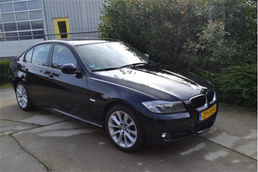 BMW 3-serie - 318i Business Line - 1