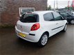 Renault Clio - 1.2-16V Collection 105.000 KM, Airco. LMV, Cruise Control, Rijklaarprijs, Garantie - 1 - Thumbnail