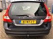 Volvo V70 - 2.0 D3 Kinetic Airco, Leer, NAP, Cruise, Dealer Onderhouden, Stoelverwarming, - 1 - Thumbnail