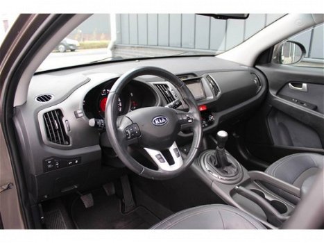 Kia Sportage - 2.0i 163pk X-ecutive Plus NAVIGATIE + PANORAMA - 1