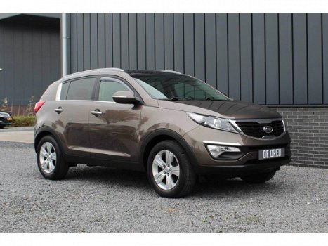 Kia Sportage - 2.0i 163pk X-ecutive Plus NAVIGATIE + PANORAMA - 1