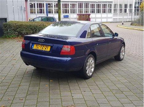 Audi A4 - 1.6 CLIMA - 1