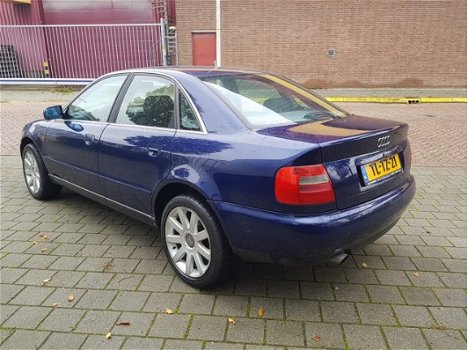 Audi A4 - 1.6 CLIMA - 1