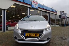 Peugeot 208 - 1.0 VTi Access Airco / Trekhaak / Cruise control