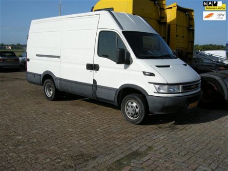 Iveco Daily - 35 S 12V 330 H3 dubb lucht - 1