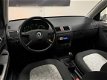 Skoda Fabia - 1.4-16V Comfort 2004 Grijs / 5-deurs / Bluetooth / APK 2020 / NAP - 1 - Thumbnail