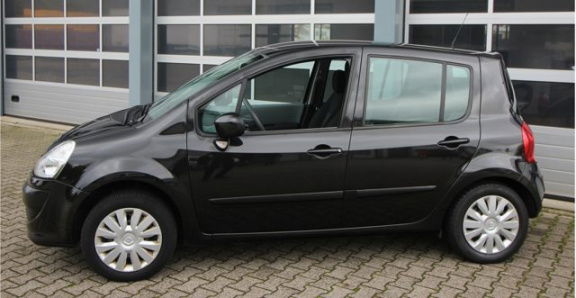 Renault Grand Modus - 1.2-16V Dynamique - 1