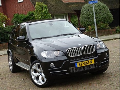 BMW X5 - 4.8i V8 354PK+ / M-sport LCI / High Executive - 1