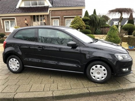 Volkswagen Polo - 1.2-12V Comfortline 3 drs nieuwe apk - 1