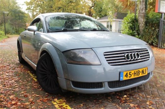 Audi TT - 1.8 5V Turbo 210pk NARDO GREY R32 - Dynamo defect - 1