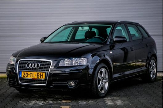 Audi A3 Sportback - 1.6 FSI + 5Deurs + Orgnl (bj. 2006) - 1