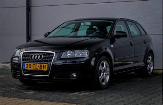 Audi A3 Sportback - 1.6 FSI + 5Deurs + Orgnl (bj. 2006) - 1