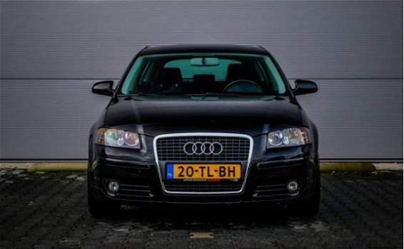 Audi A3 Sportback - 1.6 FSI + 5Deurs + Orgnl (bj. 2006) - 1