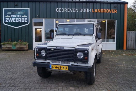 Land Rover Defender - 2.5 Td5 110 Station Wagon Youngtimer - 1