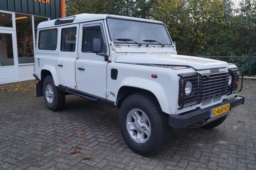 Land Rover Defender - 2.5 Td5 110 Station Wagon Youngtimer - 1