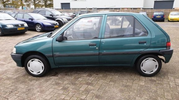 Peugeot 106 - 1.1 Accent Perfect rijdende 106 APK 05-01-2020 - 1