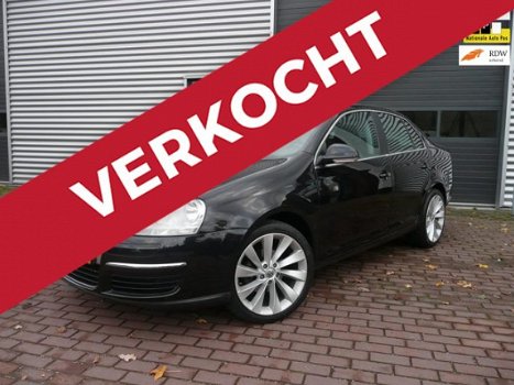 Volkswagen Jetta - 1.6 FSI 2007 Climatronic/18