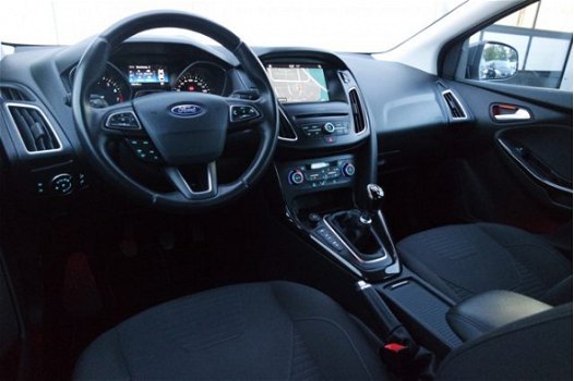 Ford Focus - 1.0 125 PK Titanium | Cruise control | dodehoek detectie | Lane-Keeping System | naviga - 1