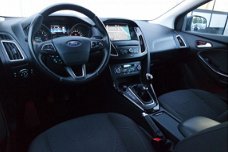 Ford Focus - 1.0 125 PK Titanium | Cruise control | dodehoek detectie | Lane-Keeping System | naviga