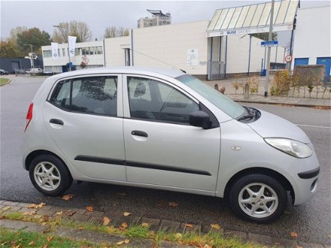 Hyundai i10 - 1.1 Pure Lang Apk Als Nieuw - 1