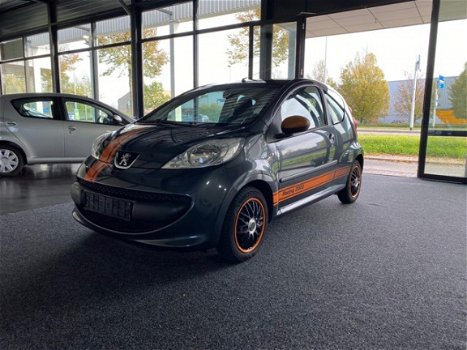 Peugeot 107 - 1.0-12V XR airco - 1