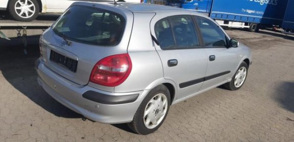 Nissan Almera - 1.500cc / 5drs / Airco - 1