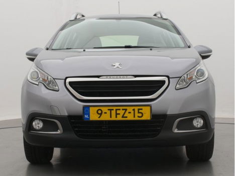 Peugeot 2008 - 1.2 82pk Blue Lease | Navigatie | Parkeersensoren | Airco | Lm velgen | - 1