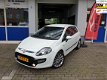 Fiat Punto Evo - 1.3 M-Jet Mylife Dealerauto/LED/Cruise/Navi/Airco - 1 - Thumbnail