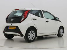 Toyota Aygo - 1.0 VVT-i x-fun